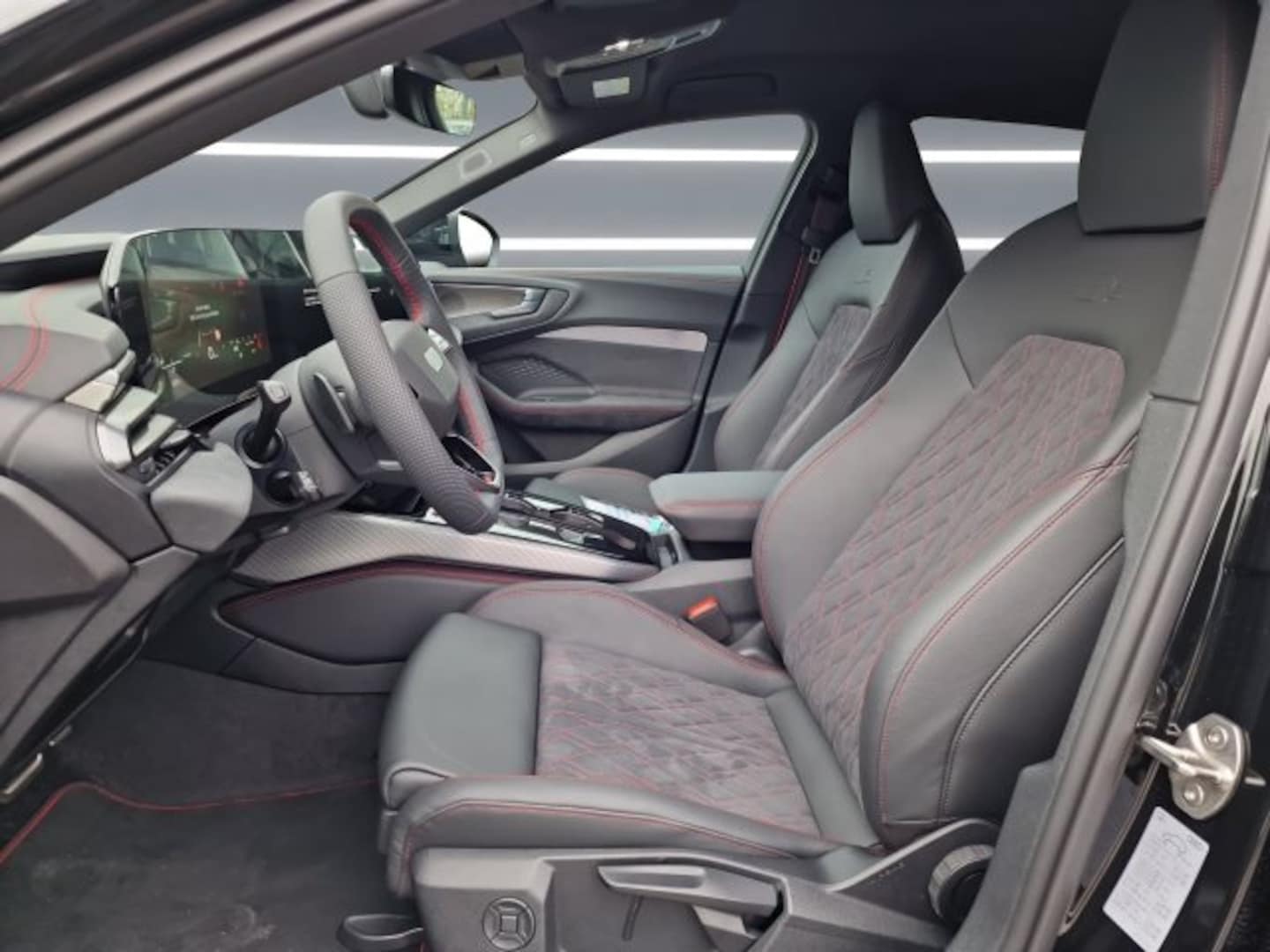 Bild über Audi A5 Avant TFSI quattro S tronic - für weitere Informationen kontaktieren Sie den Audi Partner