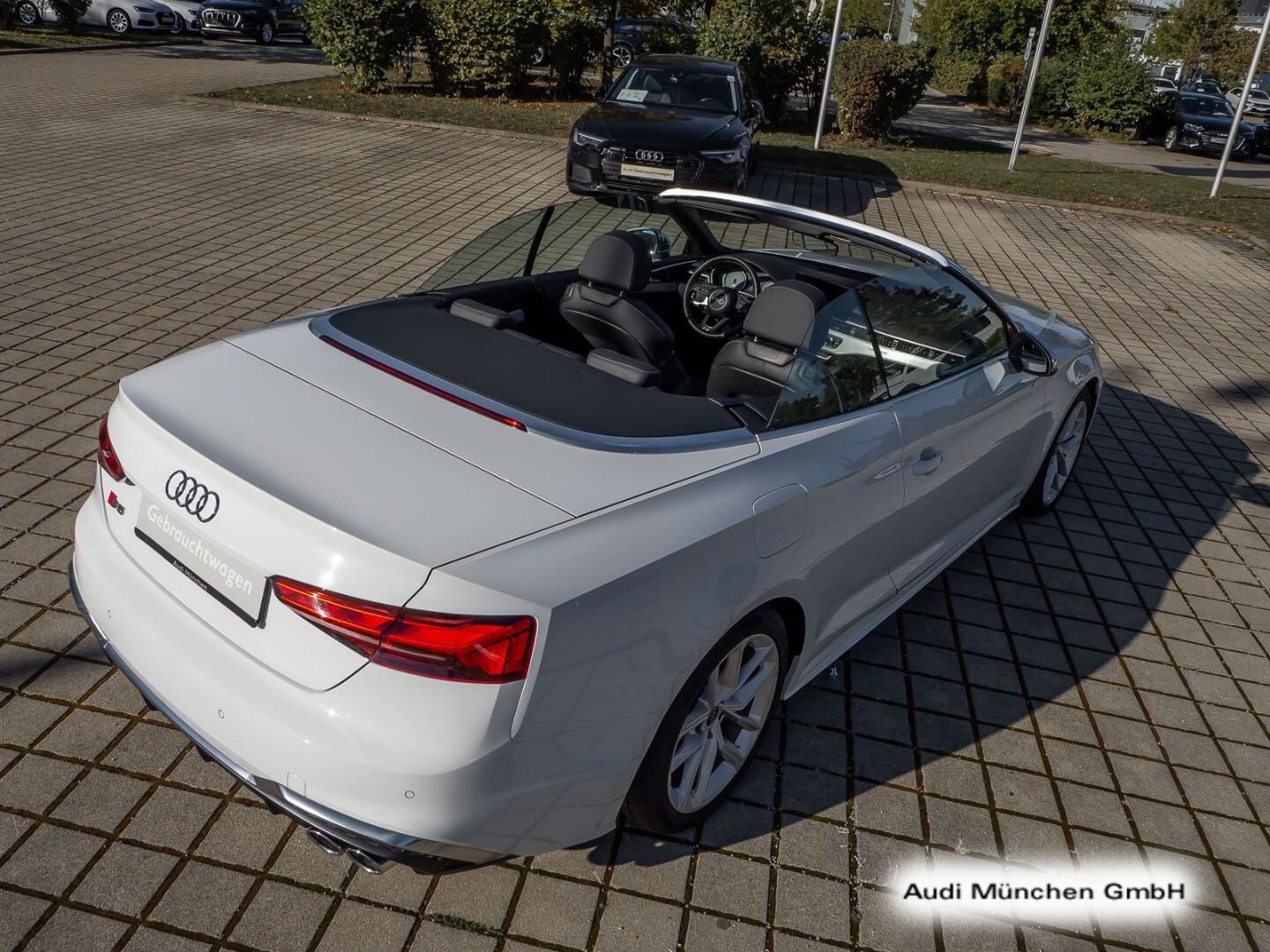Bild über Audi S5 Cabriolet TFSI quattro tiptronic - für weitere Informationen kontaktieren Sie den Audi Partner