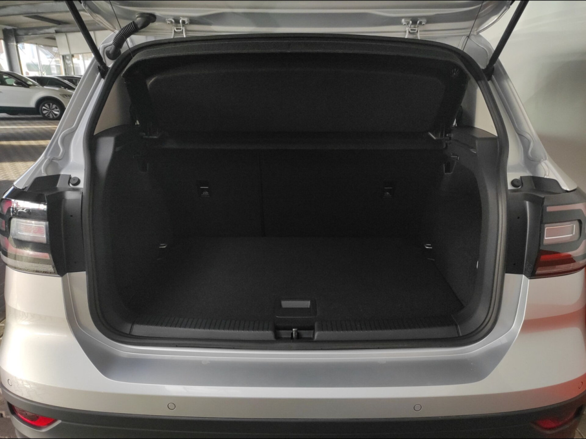 Volkswagen T-Cross Style
