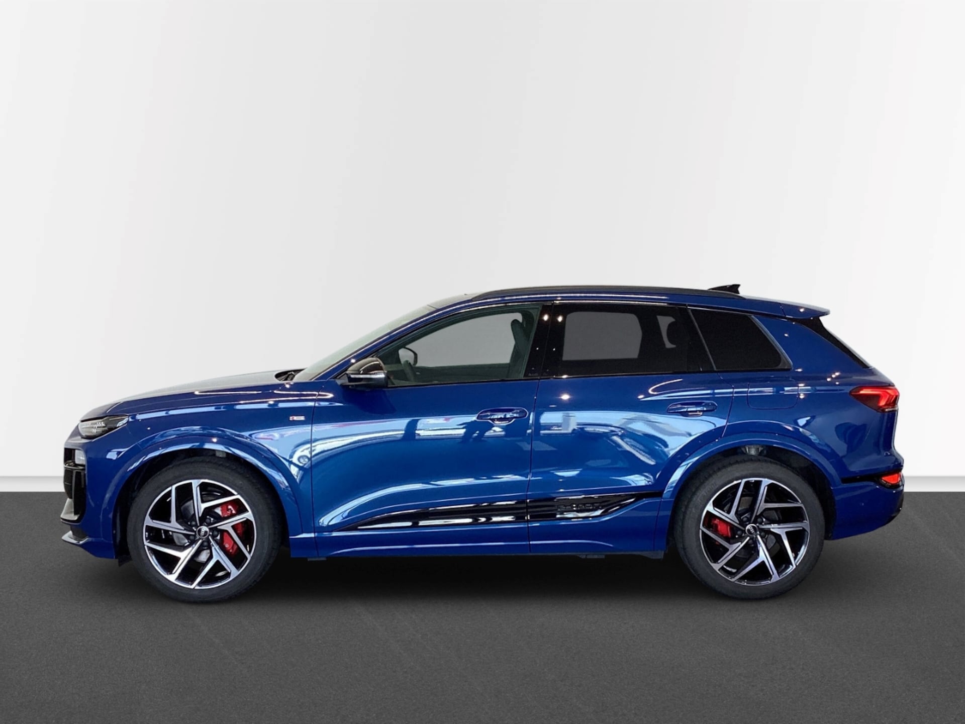 Audi Q6 SUV e-tron