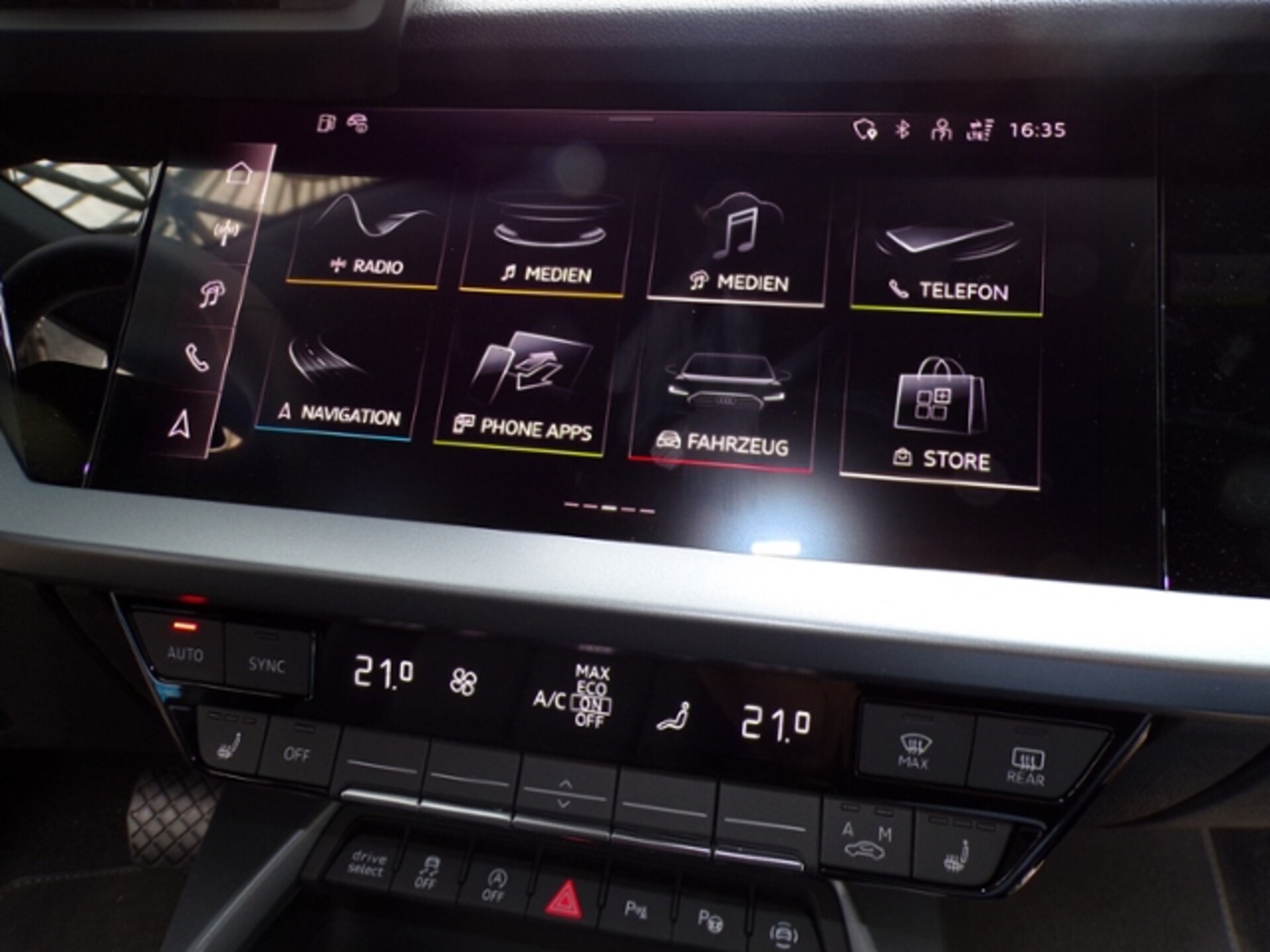 Audi A3 Sportback S line