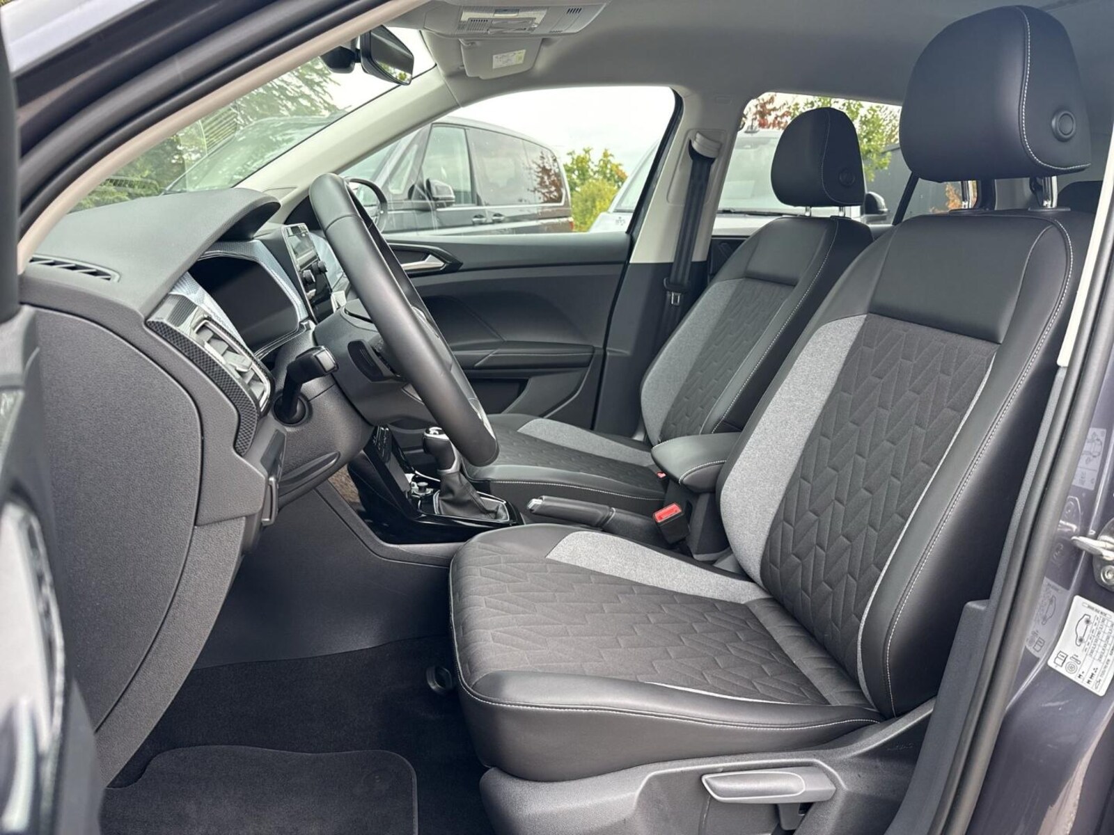 Volkswagen T-Cross – Bild 12