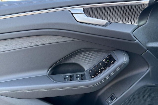 2026 Audi A6 Premium Plus - Photo 8