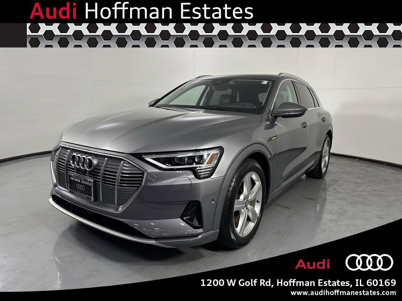 2019 Audi e-tron Prestige's photo