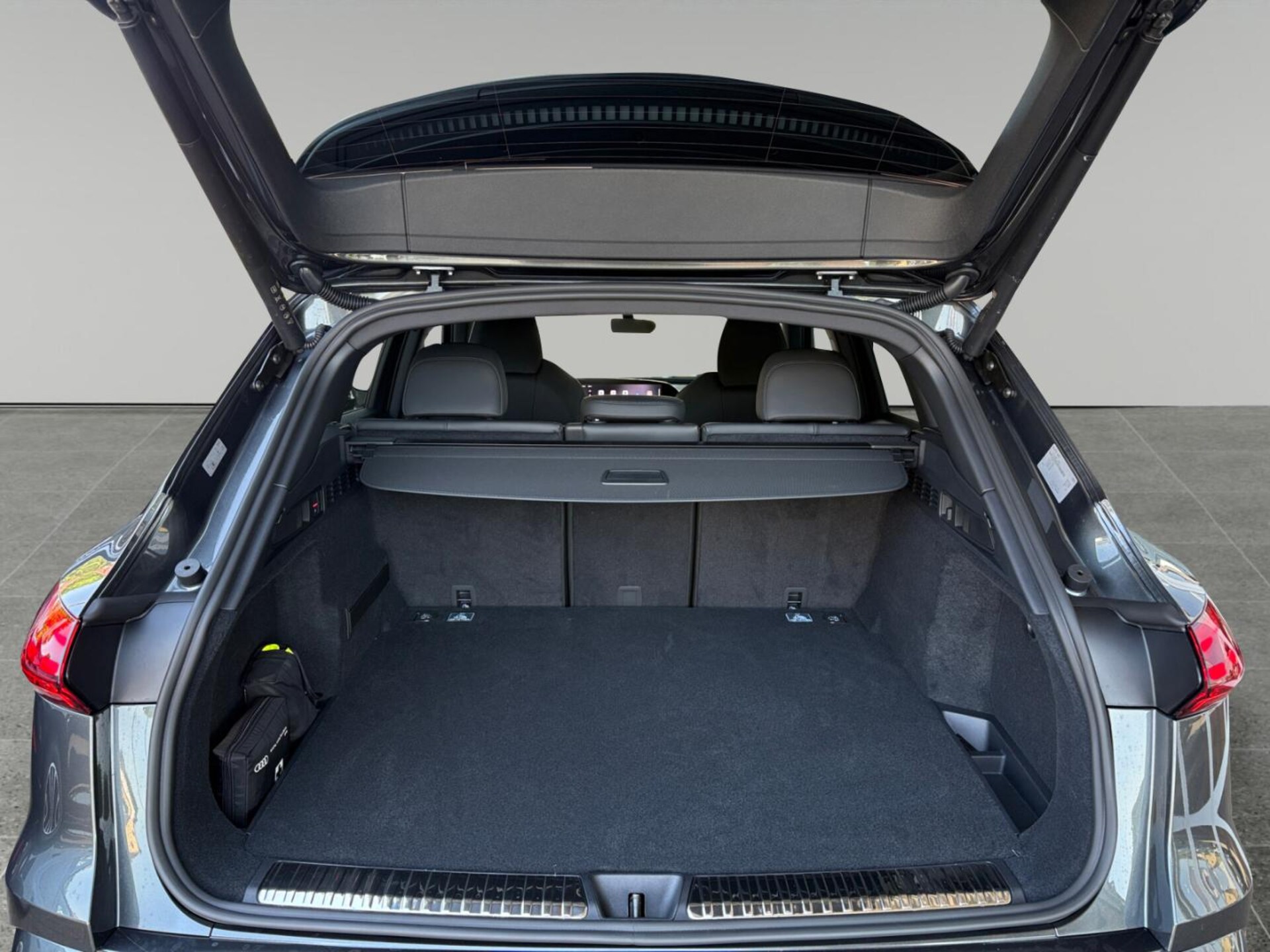 Audi Q5 SUV e-hybrid