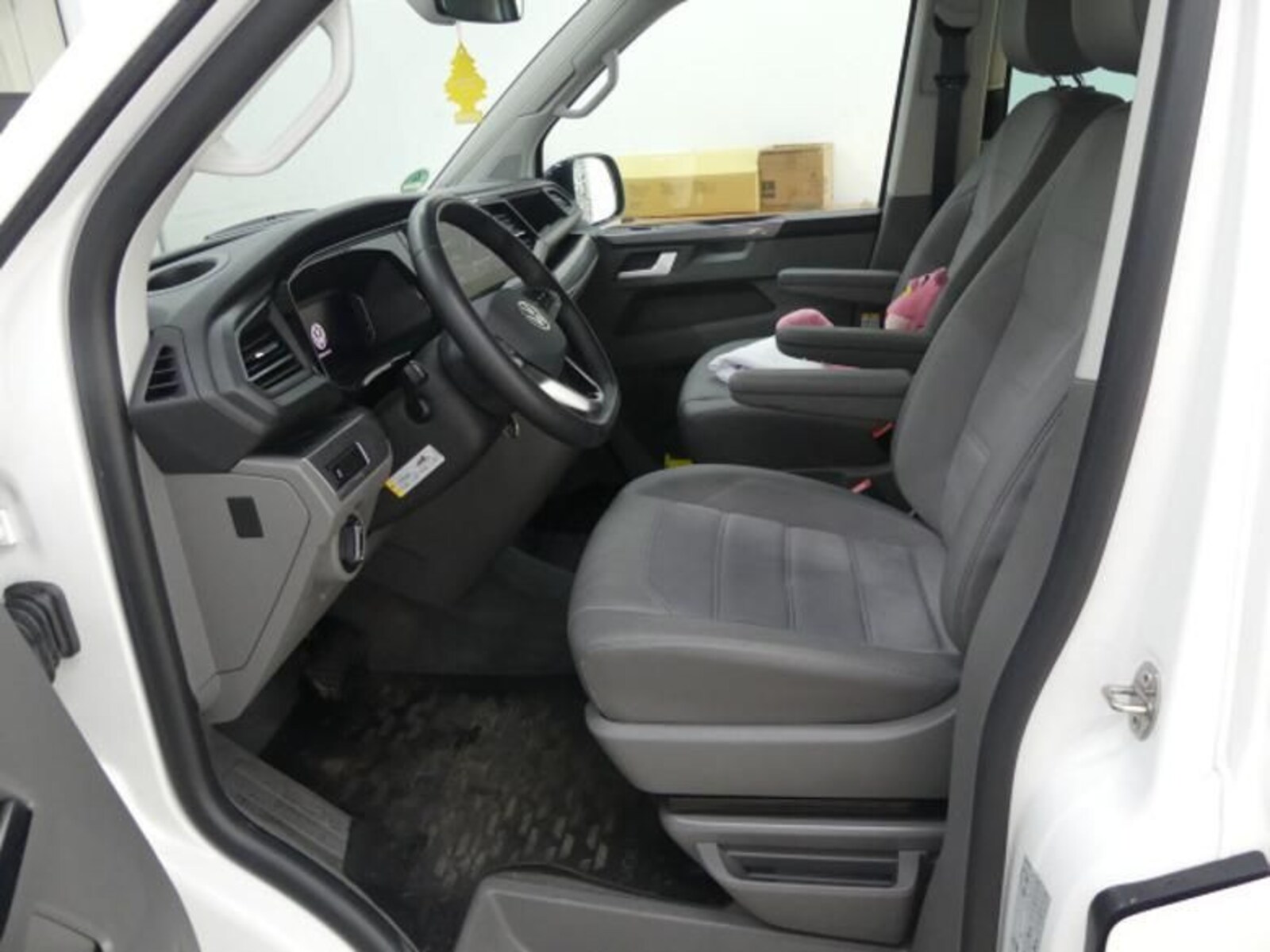Volkswagen T6.1 California – Bild 5