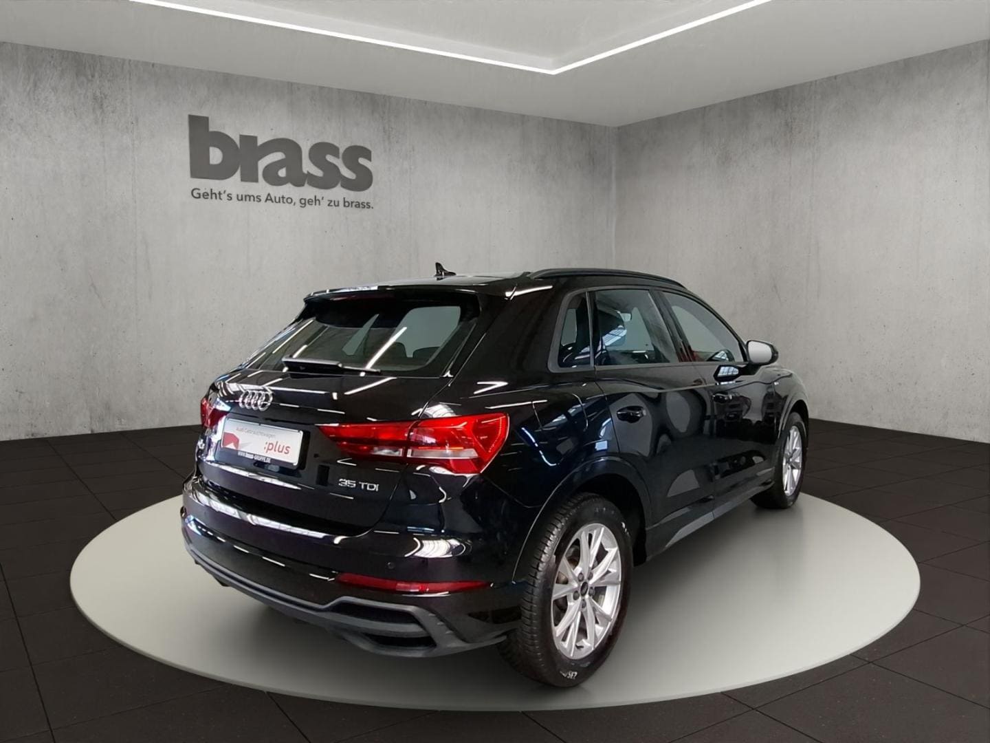 Bild über Audi Q3 S line 35 TDI S tronic - für weitere Informationen kontaktieren Sie den Audi Partner