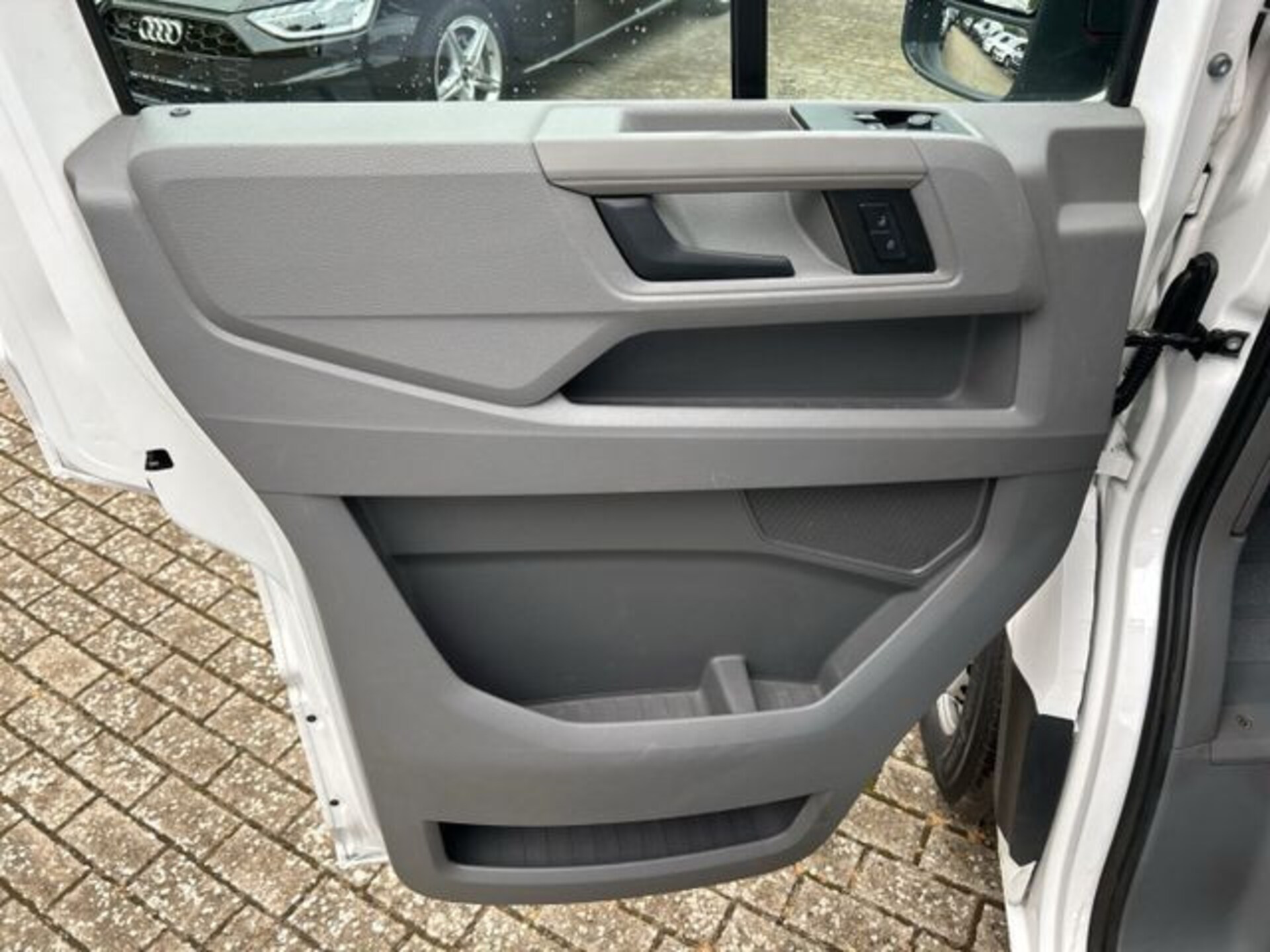 Volkswagen Crafter Kasten mittlerer Radstand