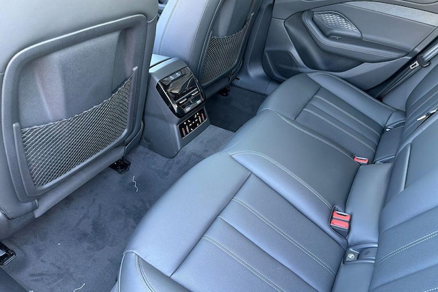 2026 Audi A6 Premium Plus - Photo 9