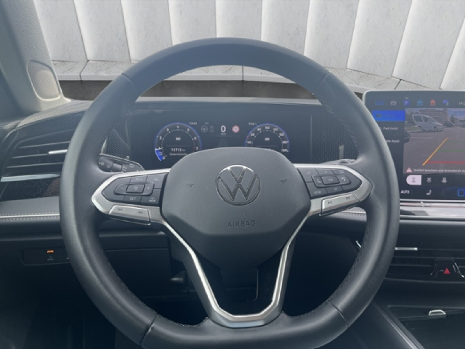 Volkswagen Passat – Bild 12