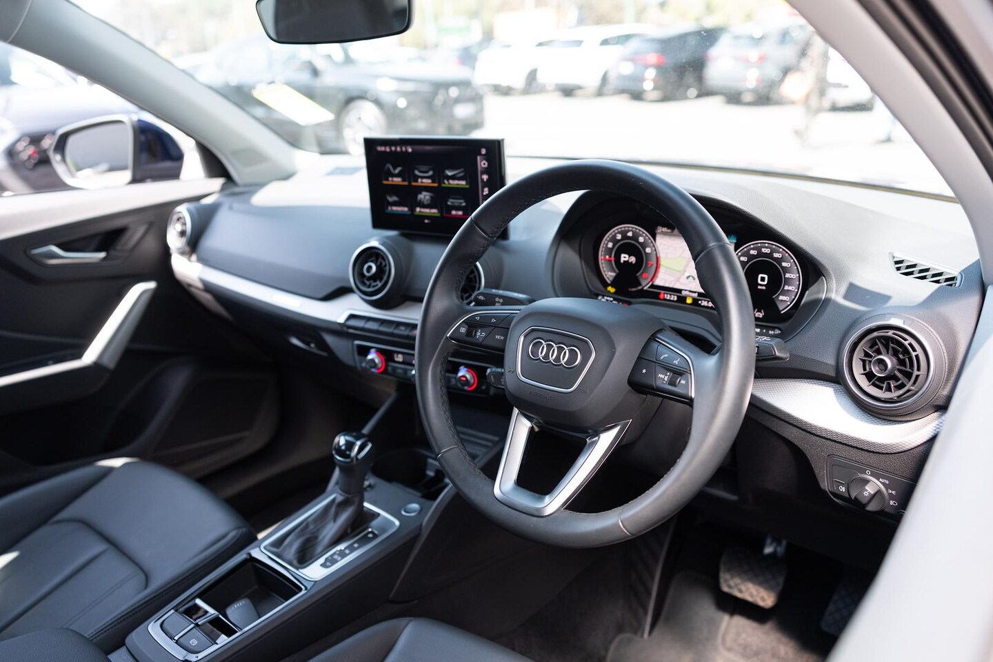 Image about Audi Q2 35 TFSI S tronic