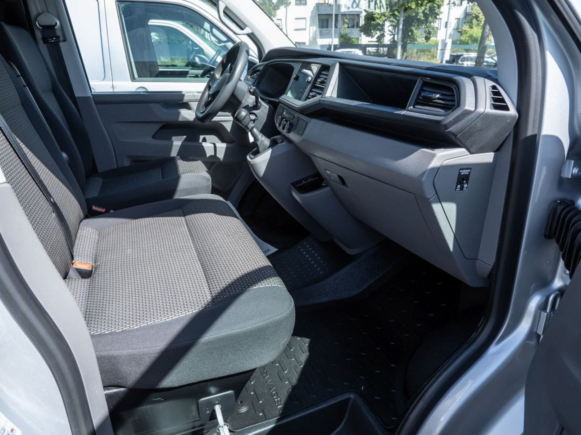 Volkswagen T6.1 Transporter Kasten kurzer Radstand