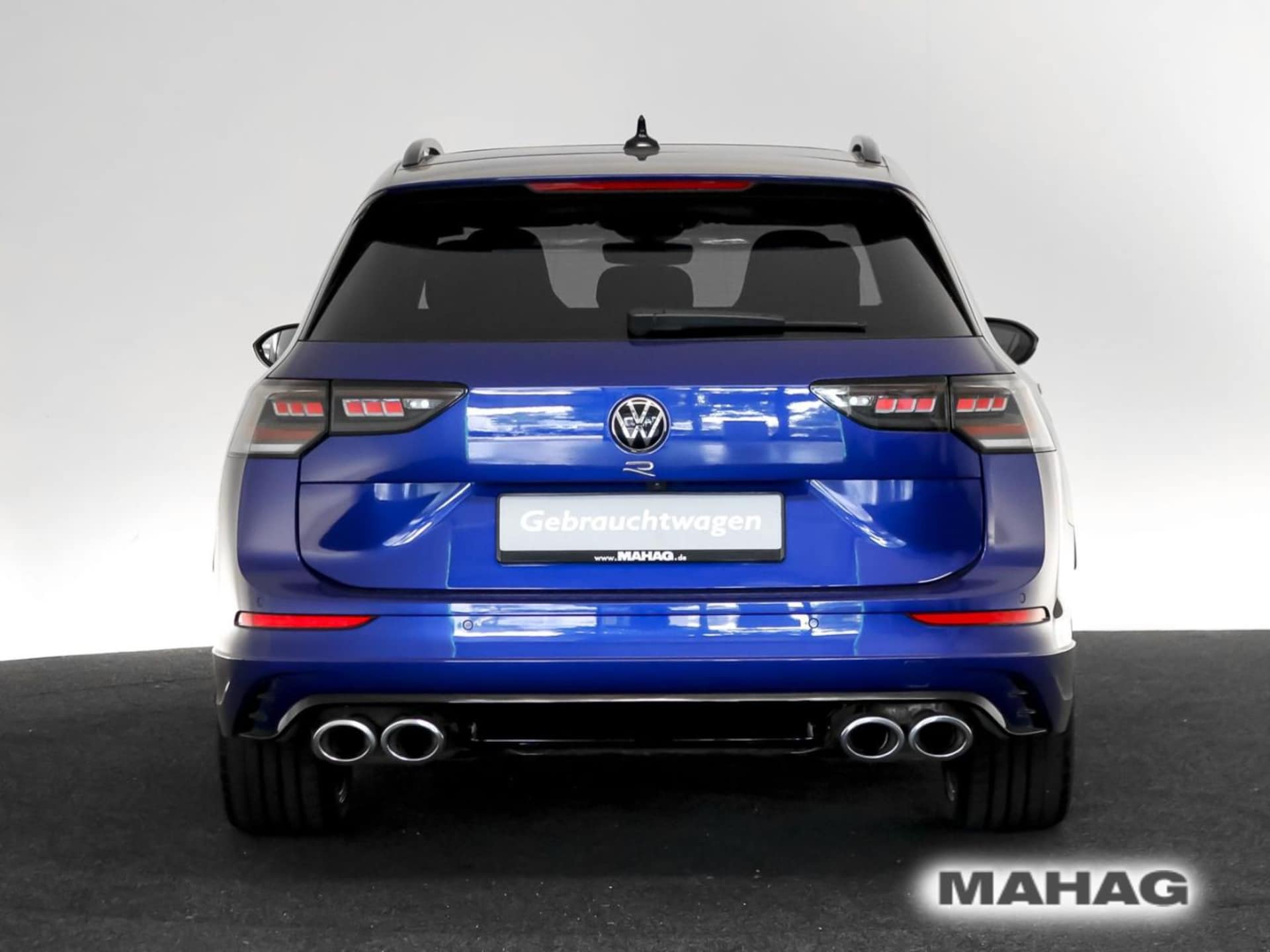 Volkswagen Golf Variant R