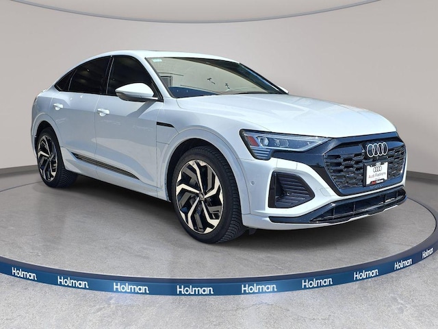 2024 Audi Q8 Sportback e-tron