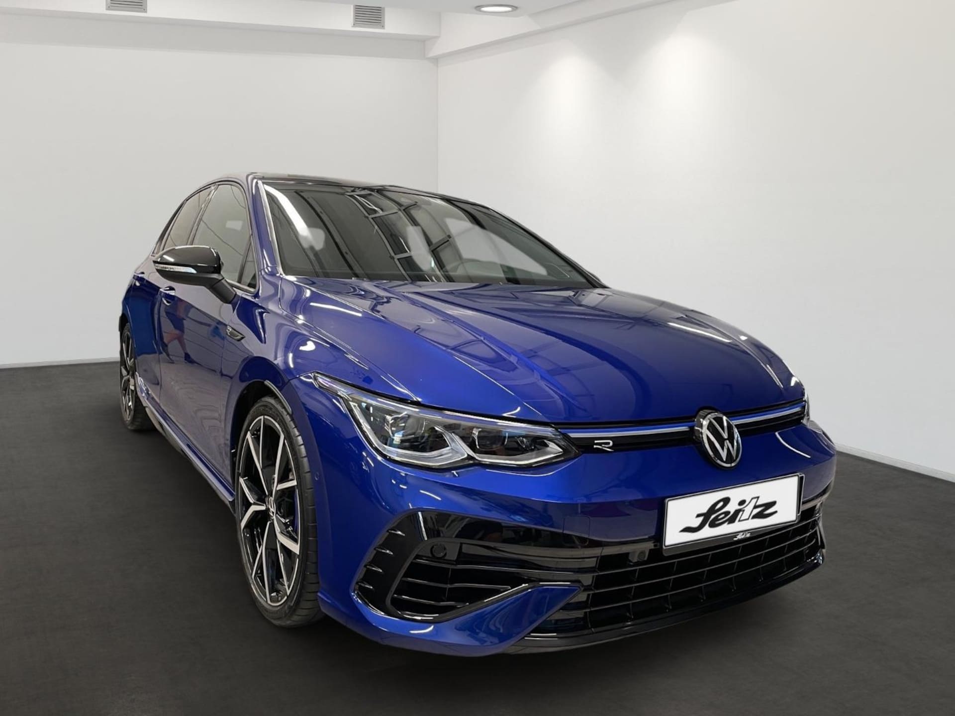 Volkswagen Golf R
