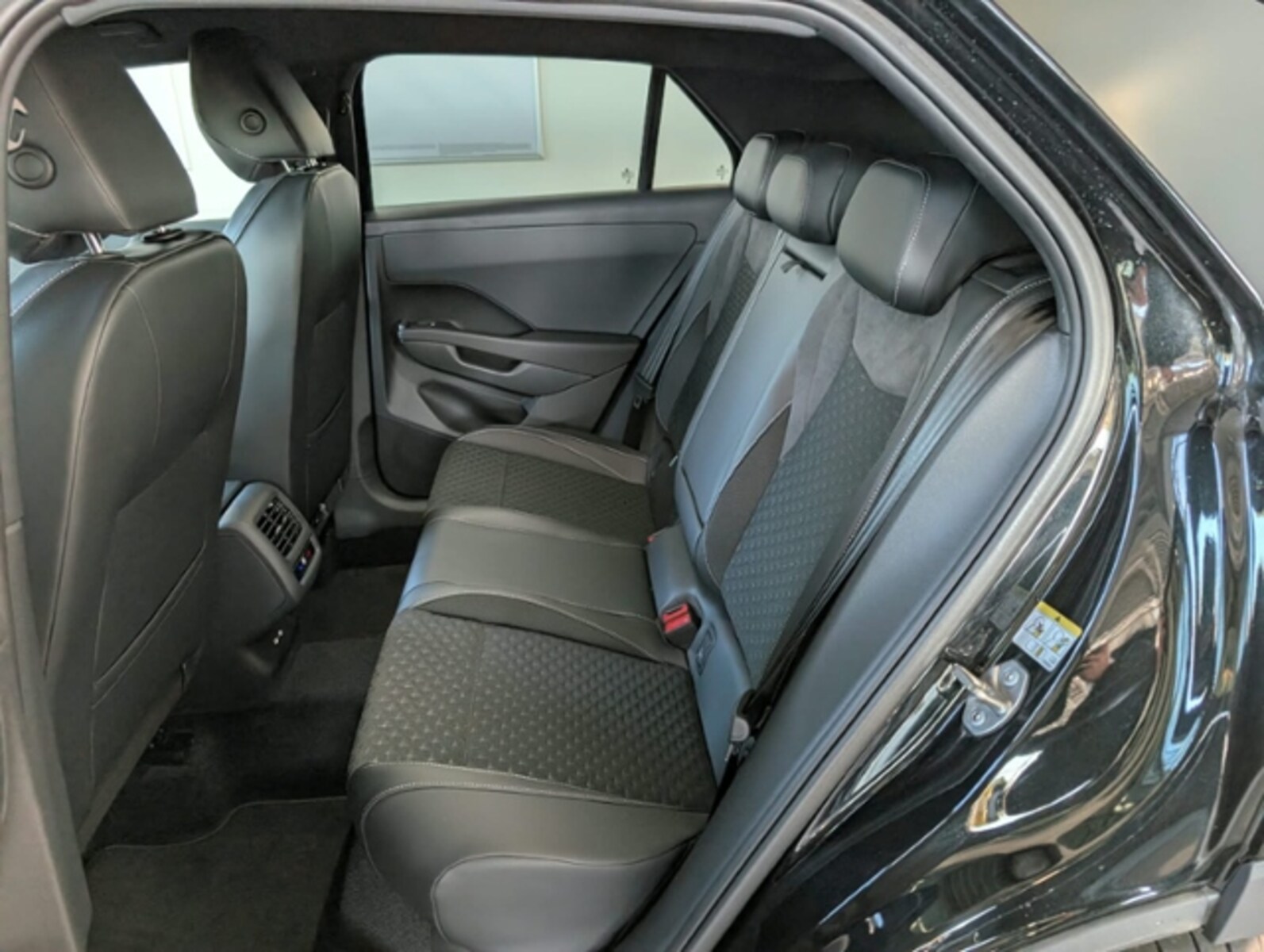 Volkswagen T-Roc – Bild 12