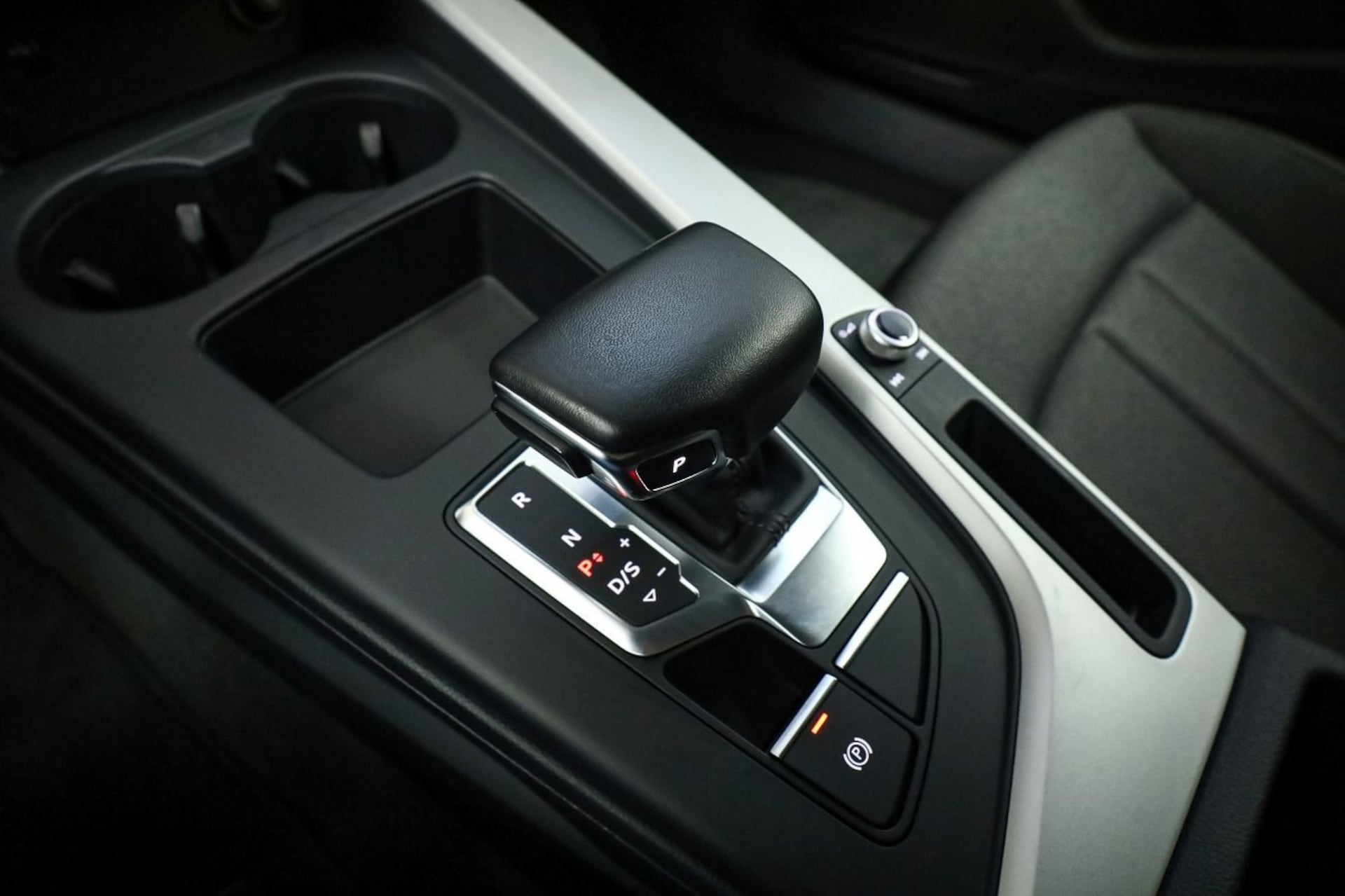 Audi A4 Avant S line