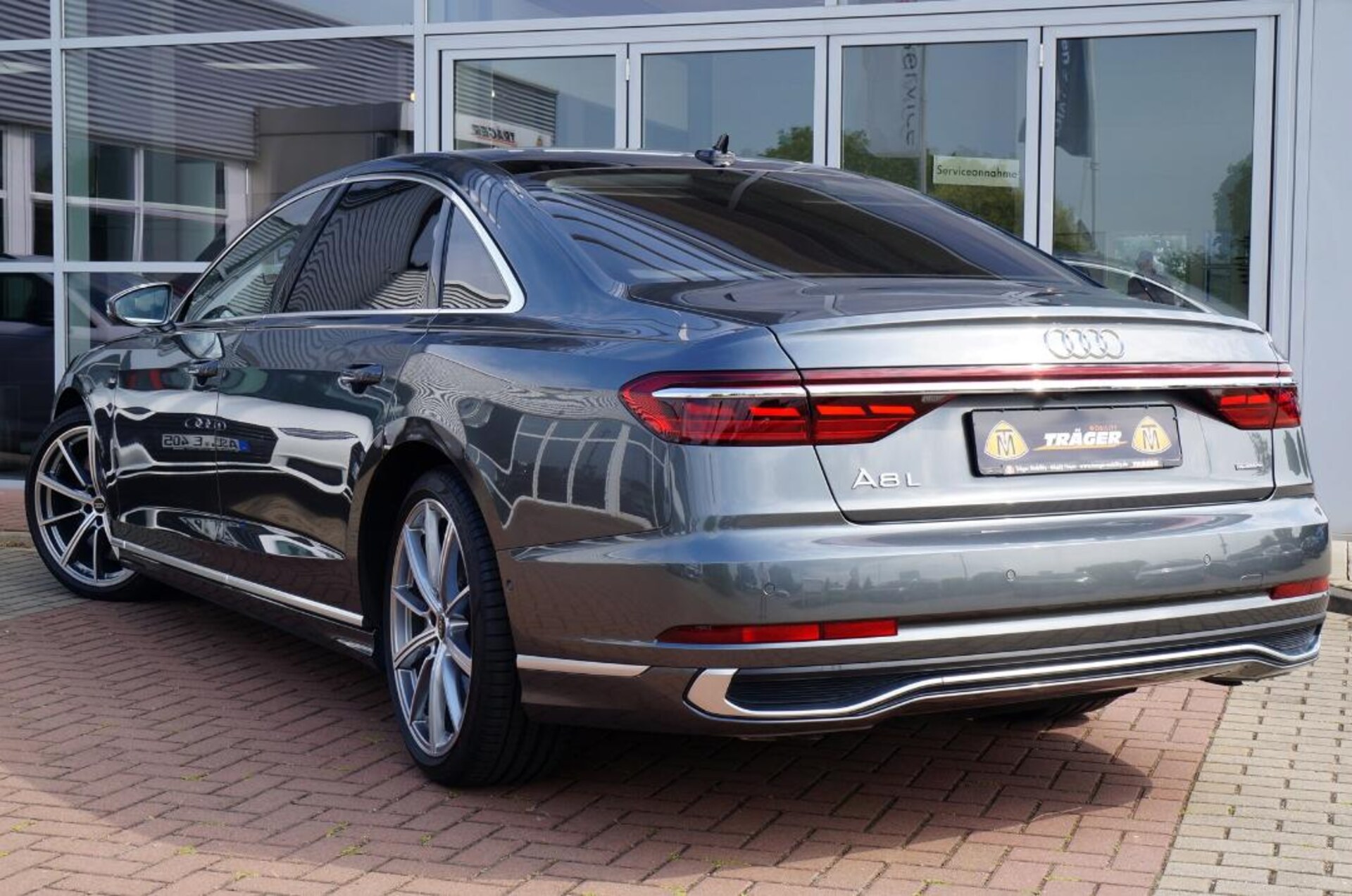 Audi A8 Lang