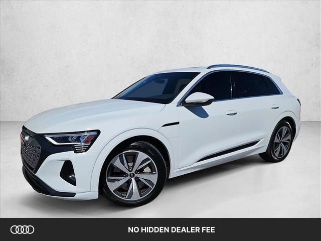2024 Audi Q8 e-tron