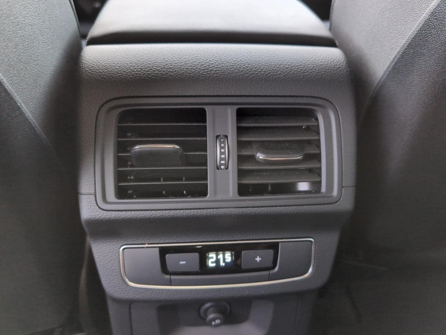 Bild über Audi Q5 40 TDI quattro S tronic - für weitere Informationen kontaktieren Sie den Audi Partner