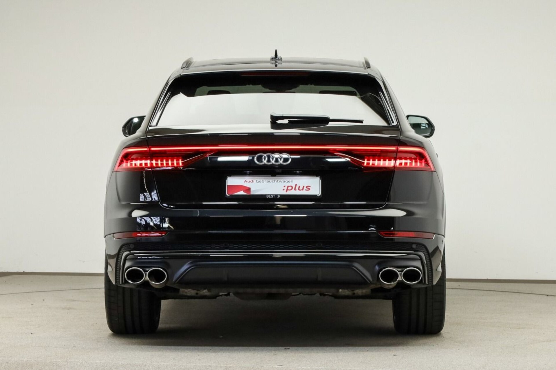 Audi SQ8 SUV