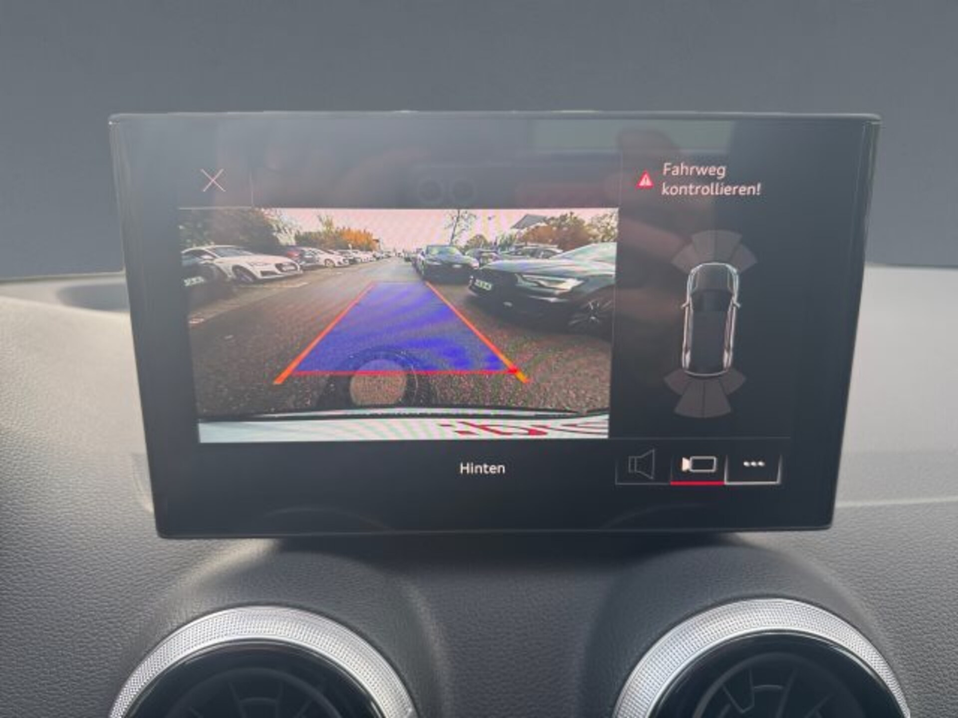 Audi Q2 Advanced