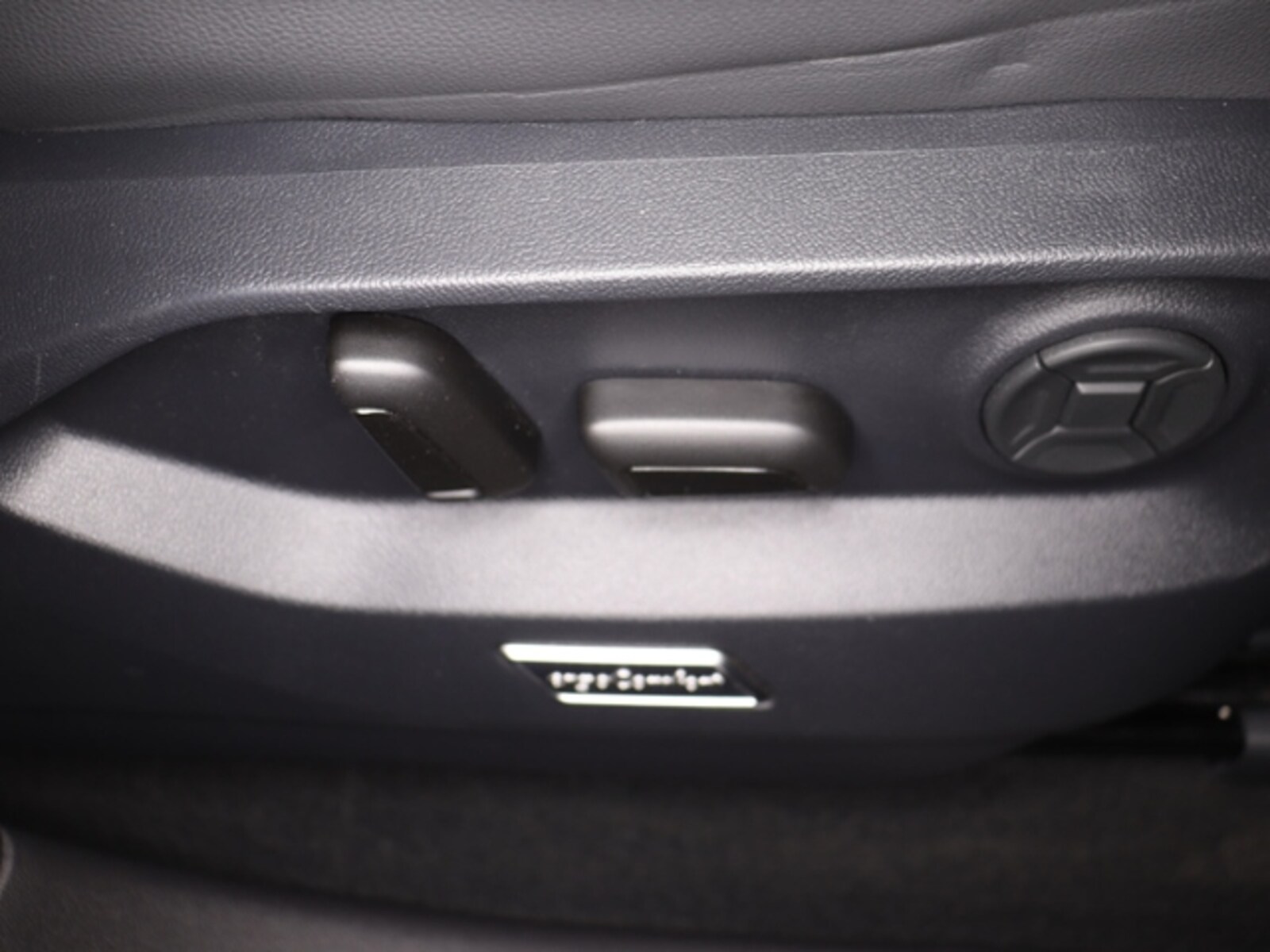 Volkswagen Touareg – Bild 12