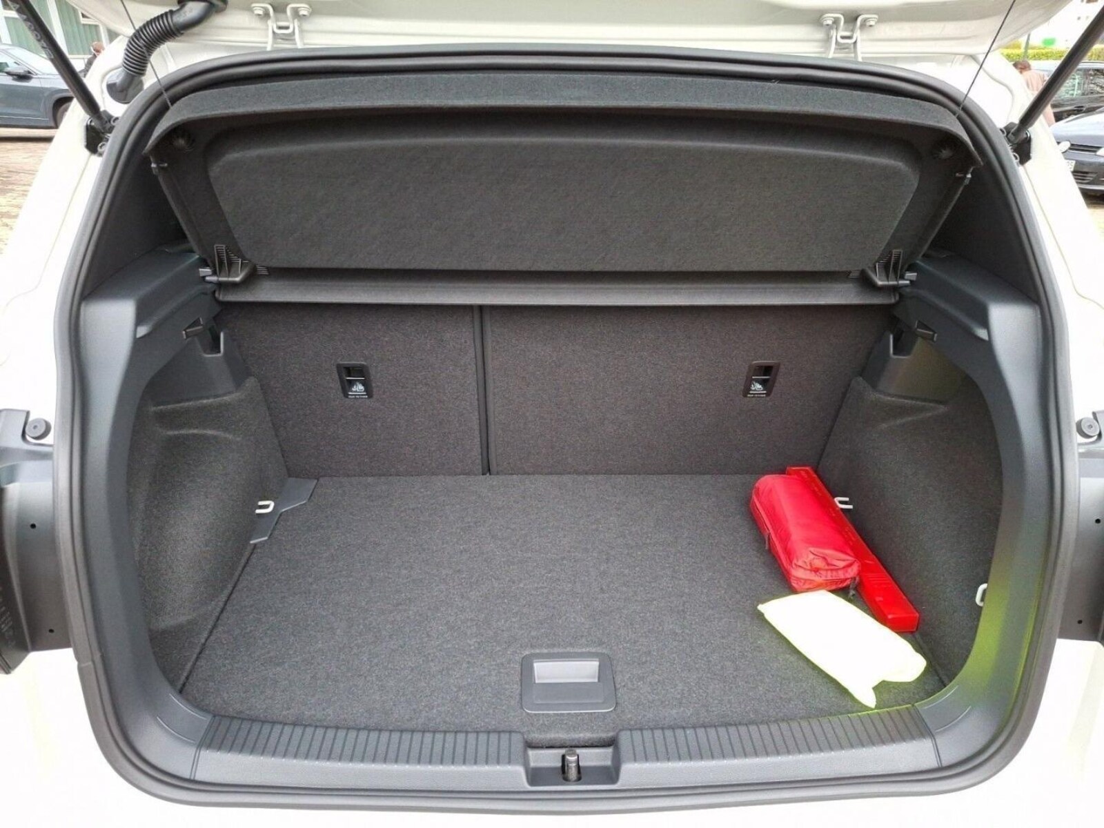 Volkswagen T-Cross – Bild 13
