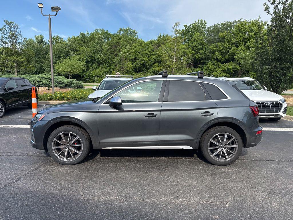 2023 Audi SQ5 Prestige's photo