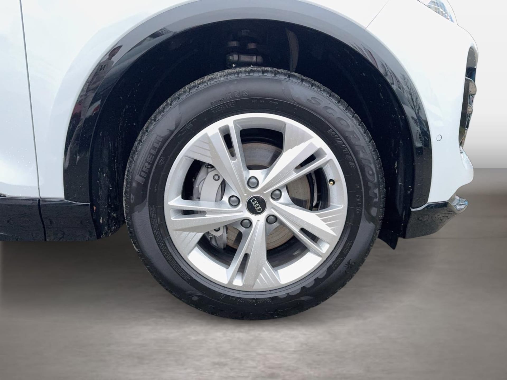Audi Q6 SUV e-tron