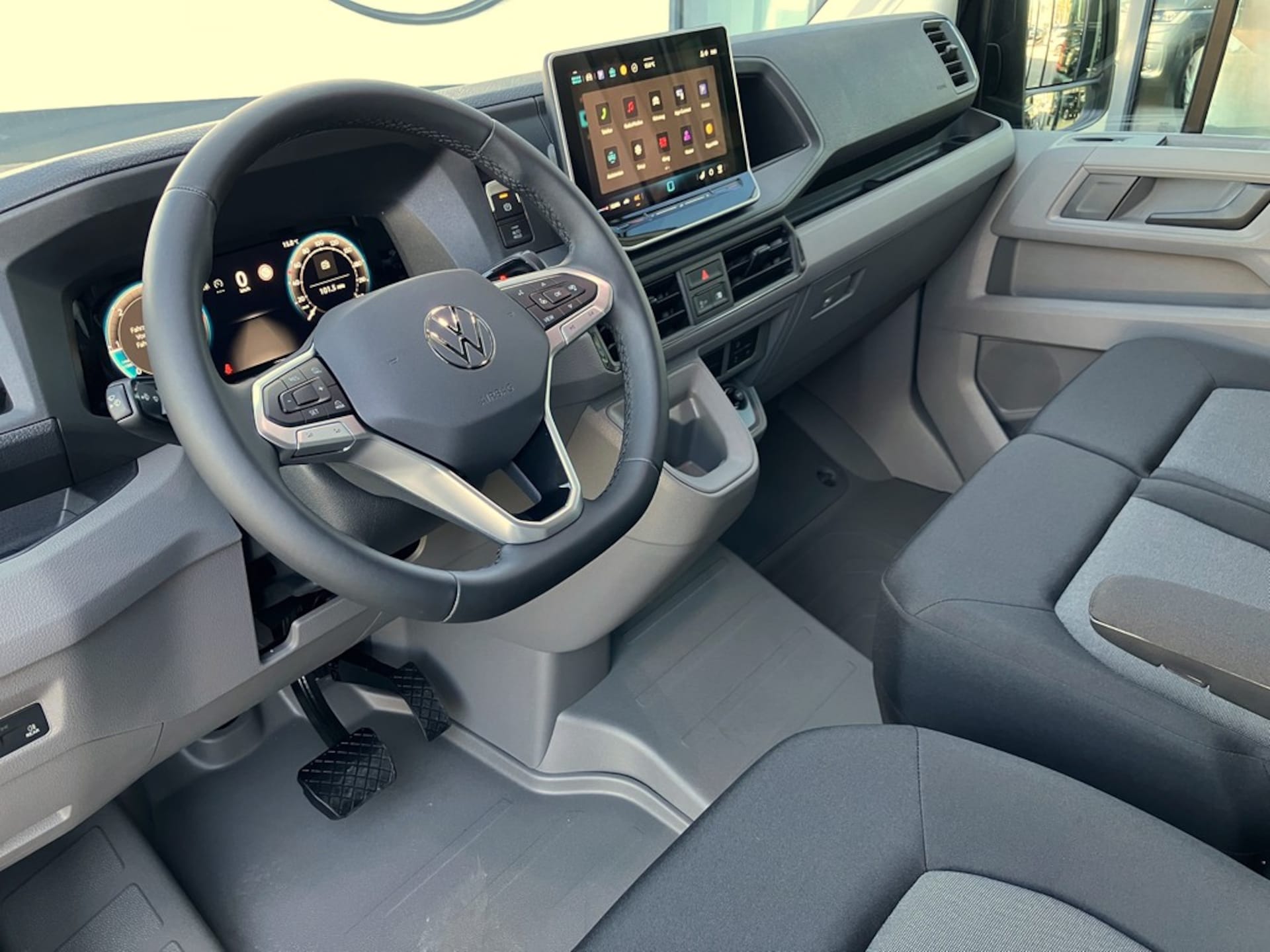 Volkswagen Crafter Kasten mittlerer Radstand