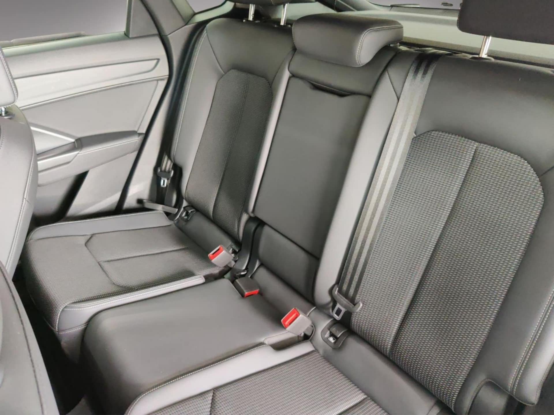 Audi Q3 Sportback S line