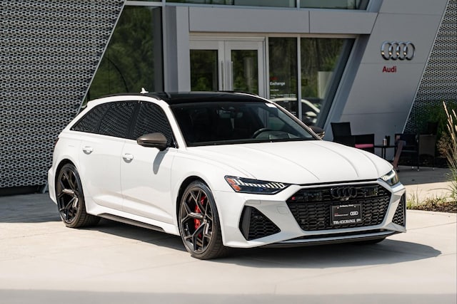 2025 Audi RS6 Avant performance