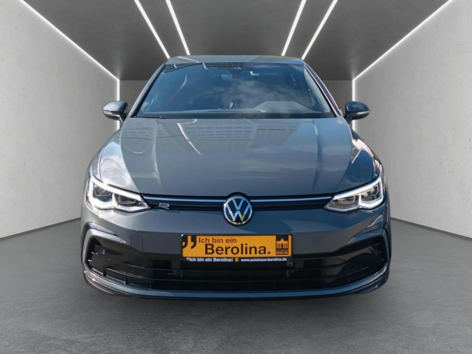 Volkswagen Golf R-Line
