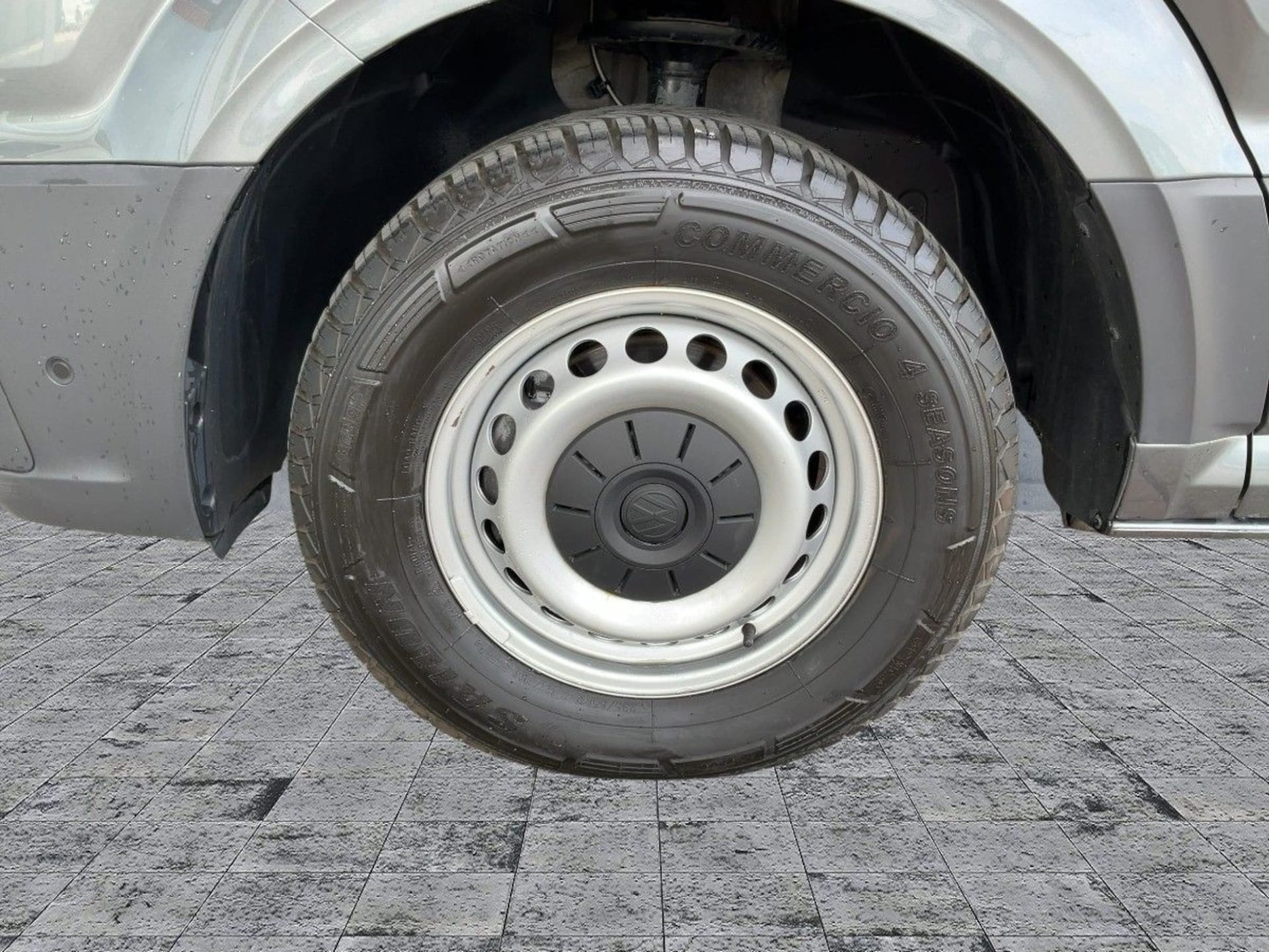 Volkswagen Grand California 600
