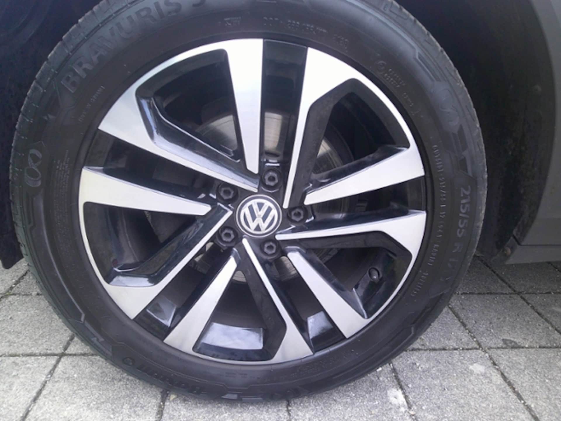Volkswagen T-Roc IQ.DRIVE