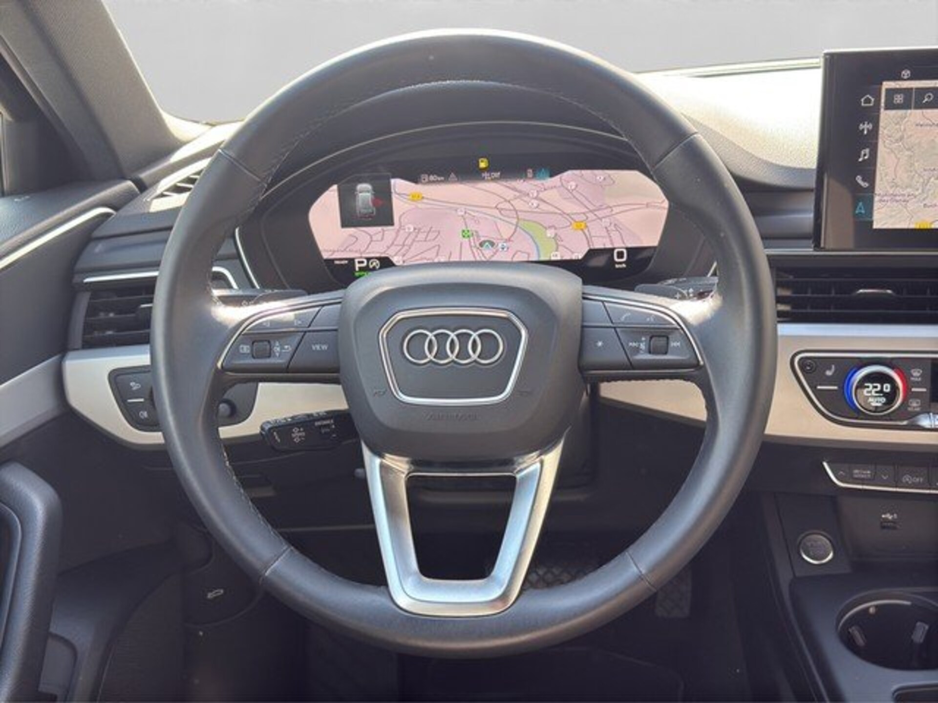 Audi A4 Avant S line