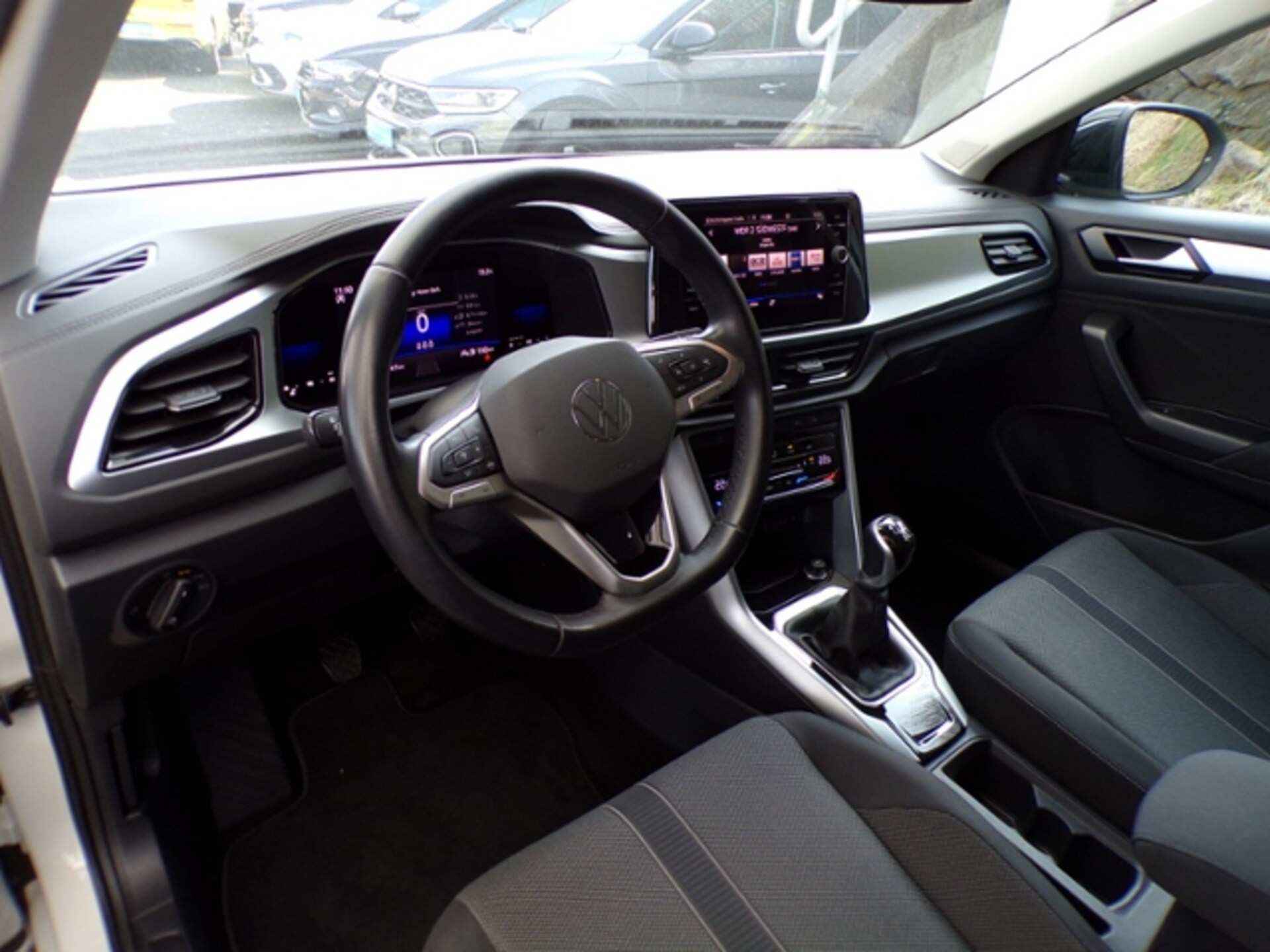 Volkswagen T-Roc Life