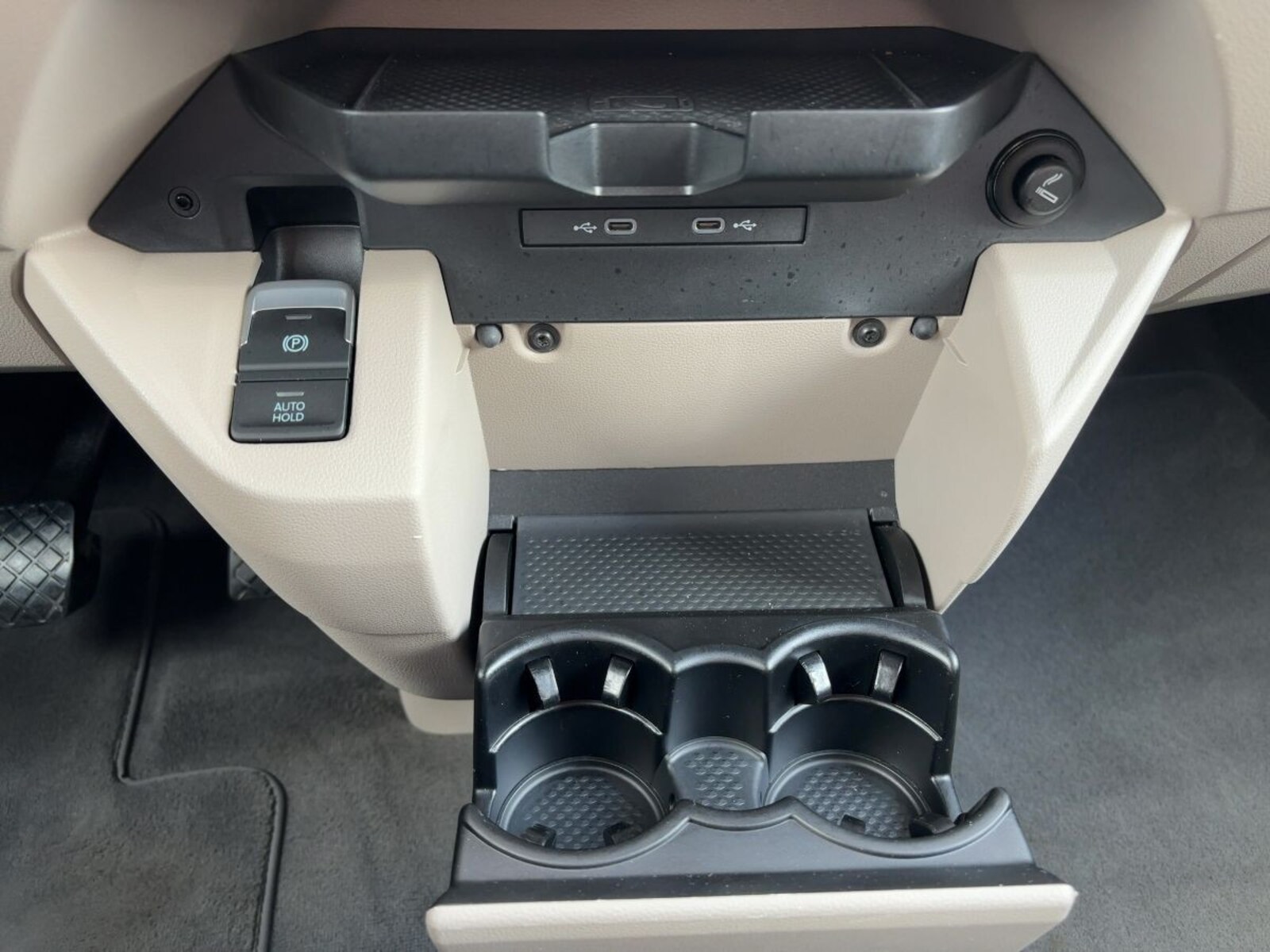 Volkswagen Multivan Langversion – Bild 17