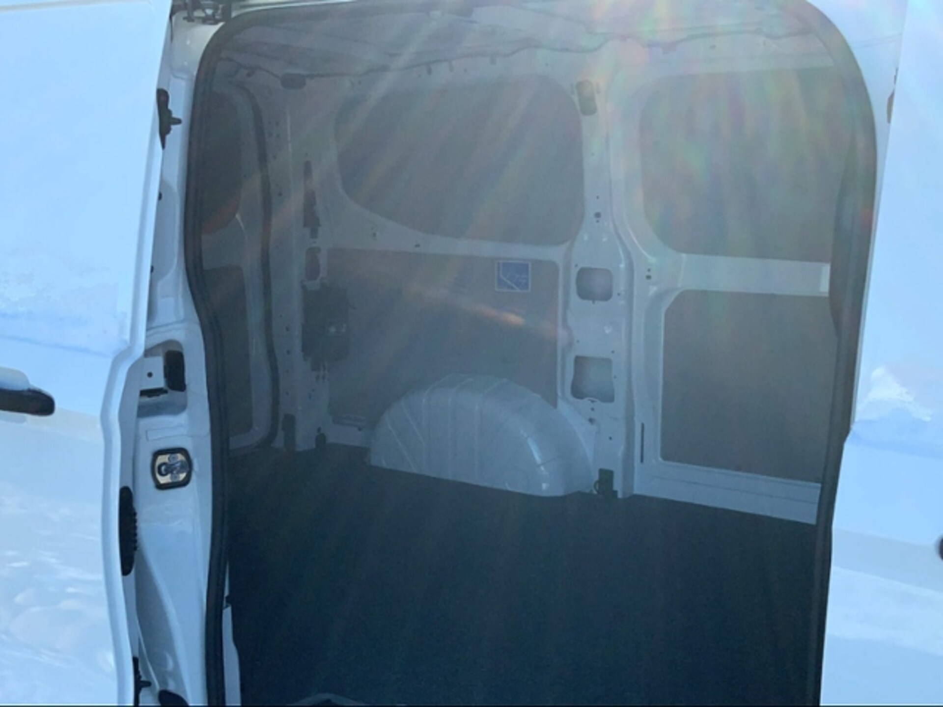 Volkswagen Transporter Kasten langer Radstand