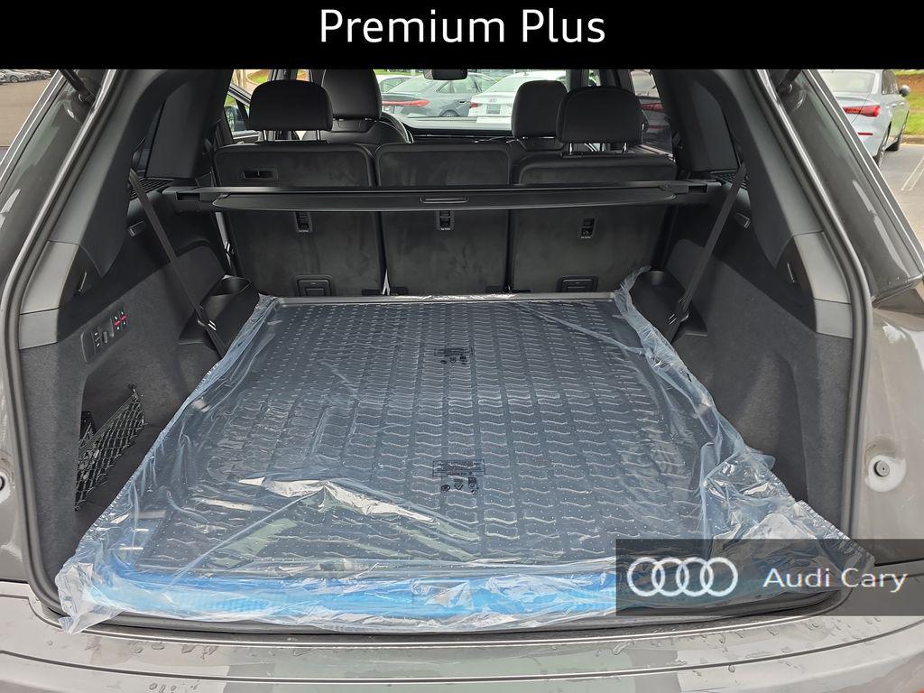 2025 Audi Q7 Premium Plus - Photo 12
