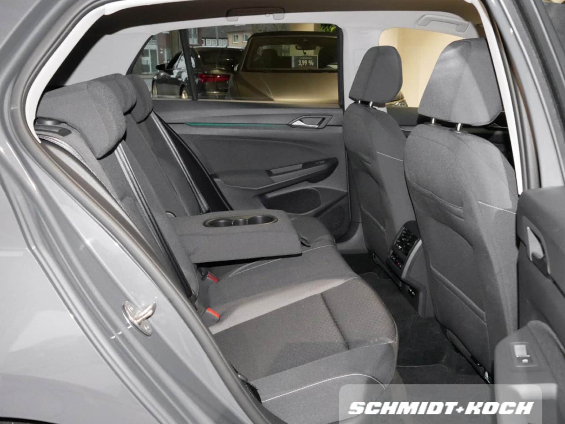 Volkswagen Golf Active