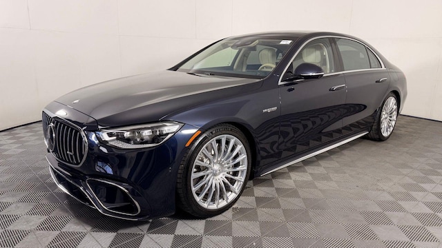 2025 Mercedes-Benz