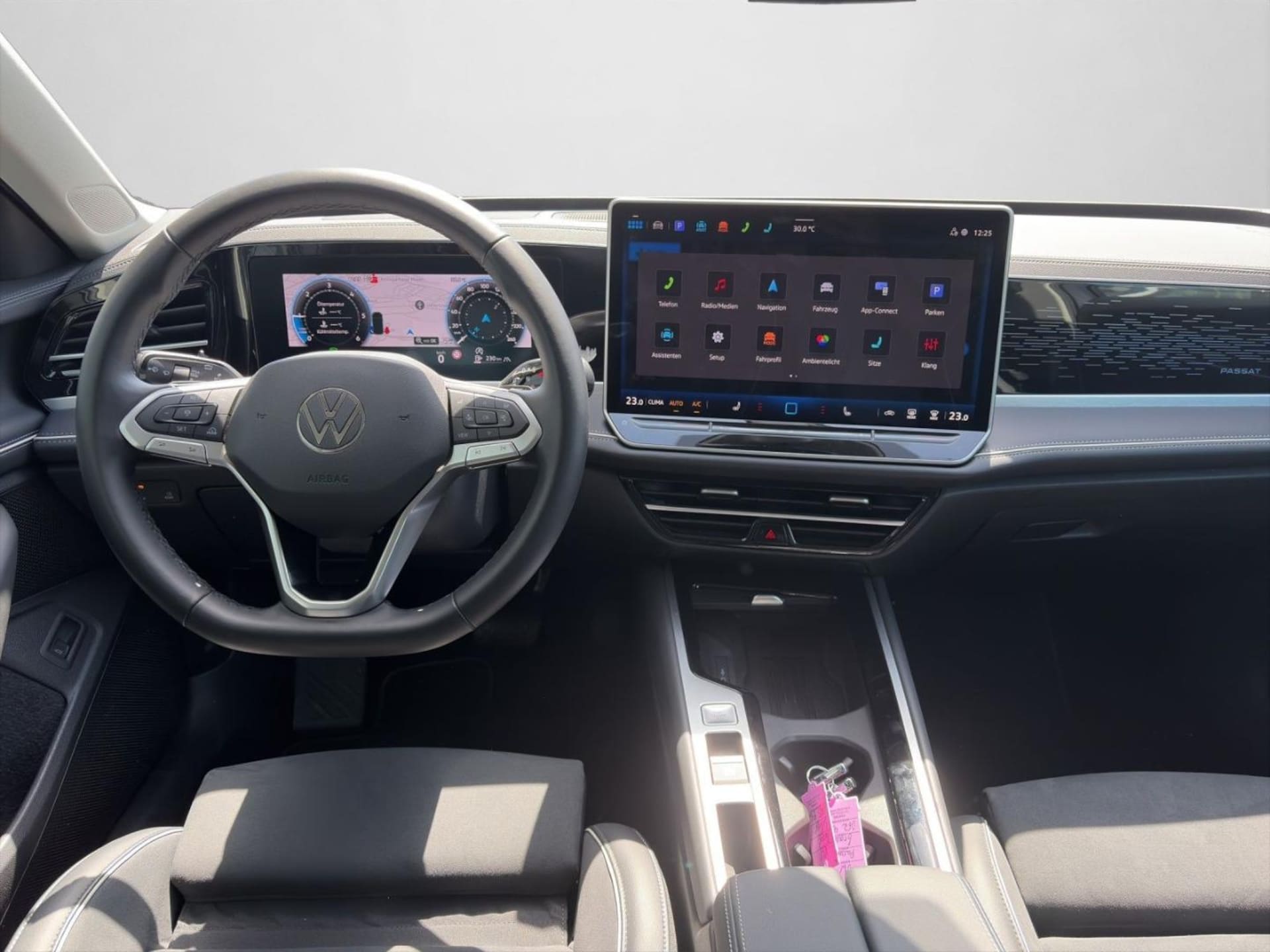 Volkswagen Passat Elegance