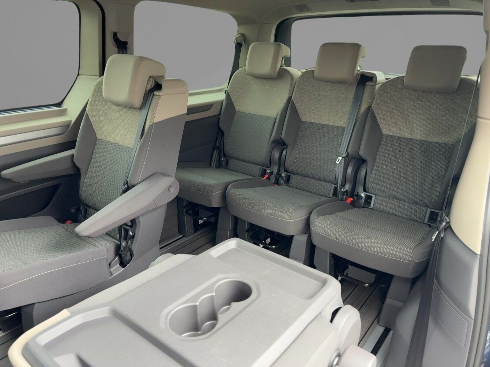 Volkswagen Multivan Langversion – Bild 18