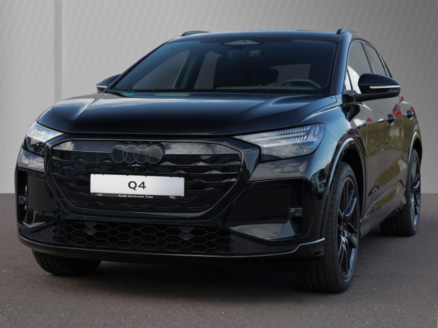 Bild über Audi Q4 SUV e-tron e-tron quattro performance 250 kW - für weitere Informationen kontaktieren Sie den Audi Partner