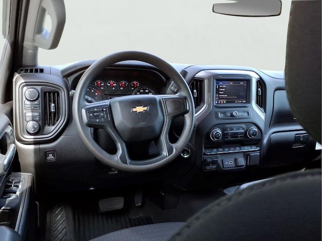 2025 Chevrolet Silverado