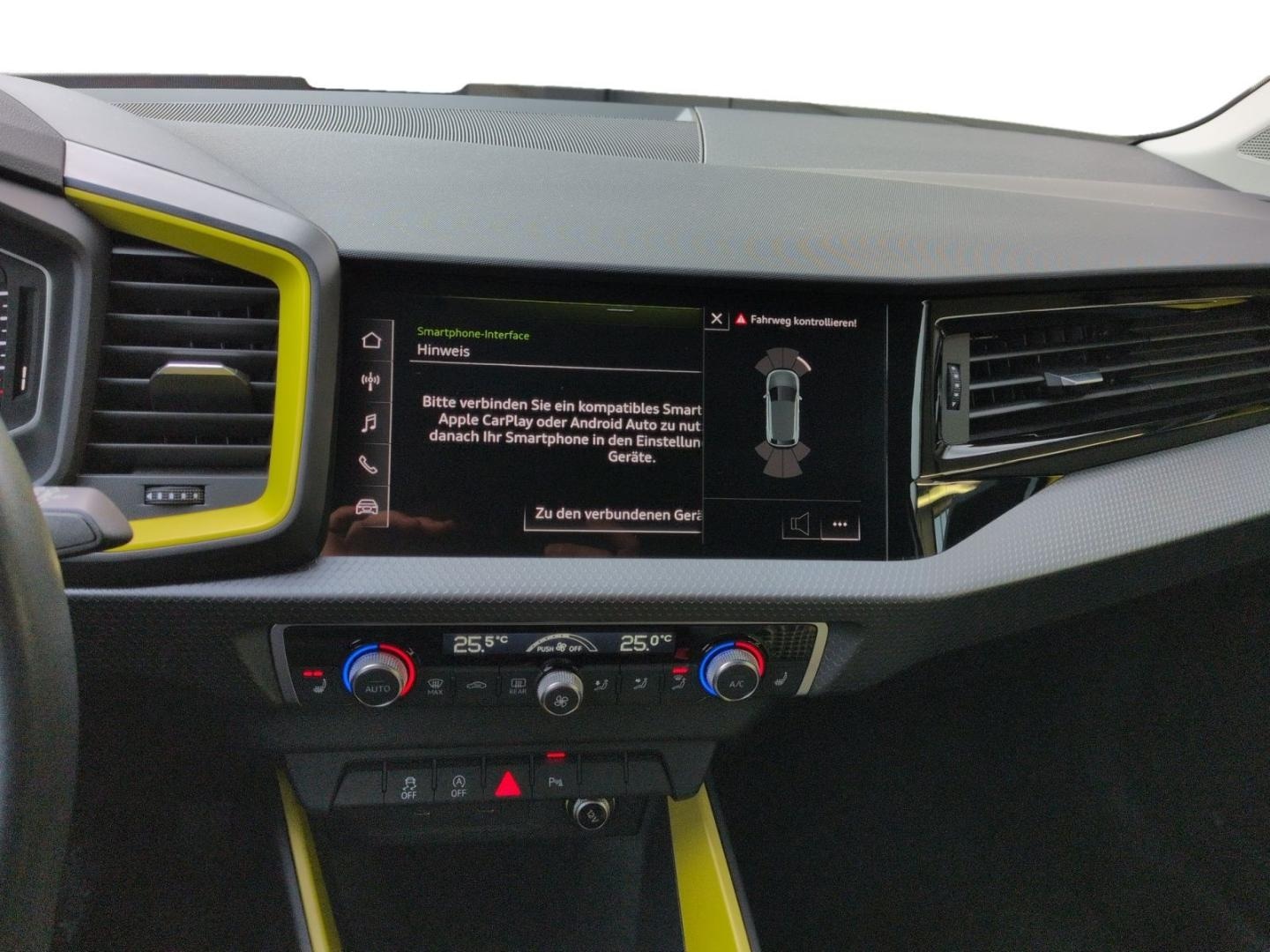 Bild über Audi A1 Sportback S line 30 TFSI S tronic - für weitere Informationen kontaktieren Sie den Audi Partner