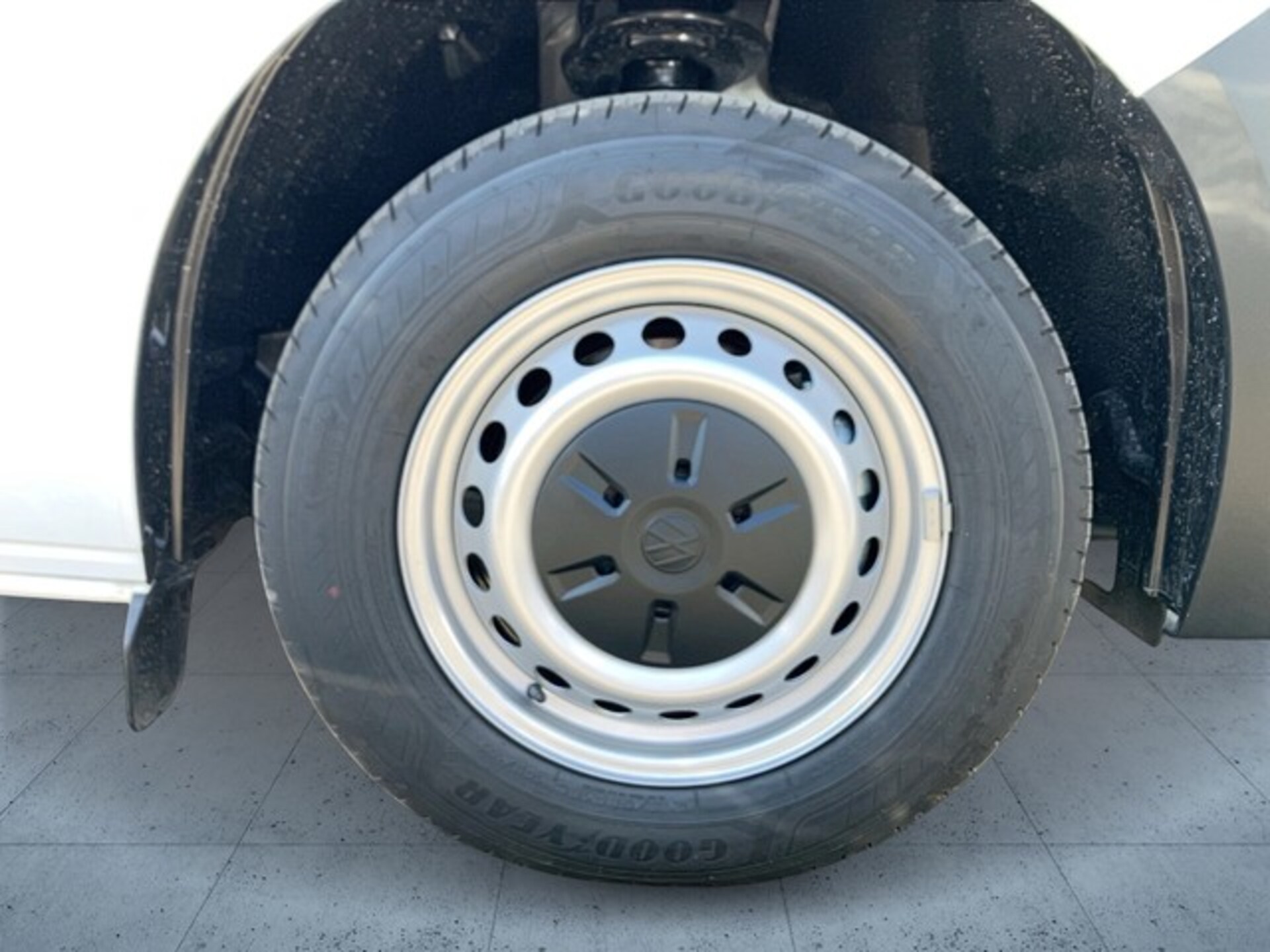 Volkswagen Transporter Kasten langer Radstand