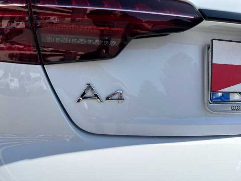 Immagine di Audi A4 Berlina S line edition 30 TDI 100 kW (136 CV) S tronic - Vista: for more details contact your dealer